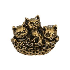 Vintage 1990 Avon Basket of Love Lapel Pin